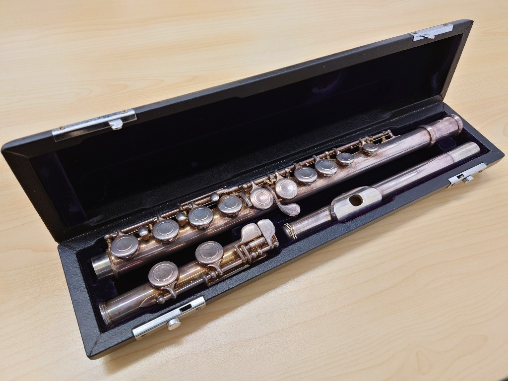 フルートをお買取りしました