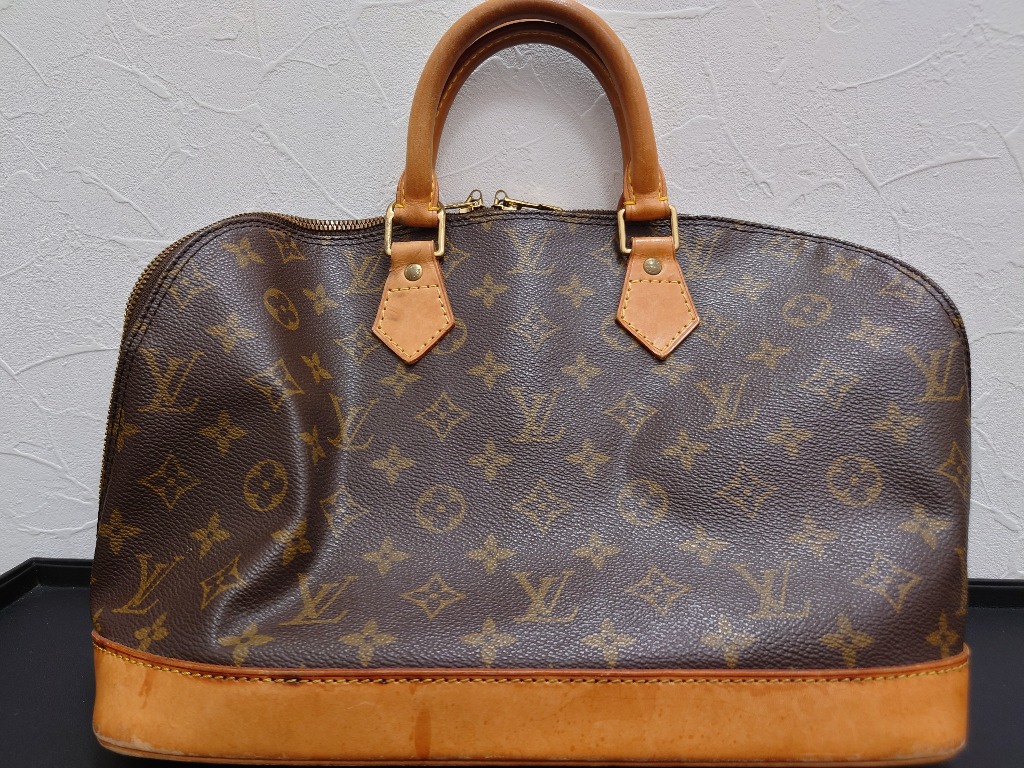 ブランドバックをお買取りしました